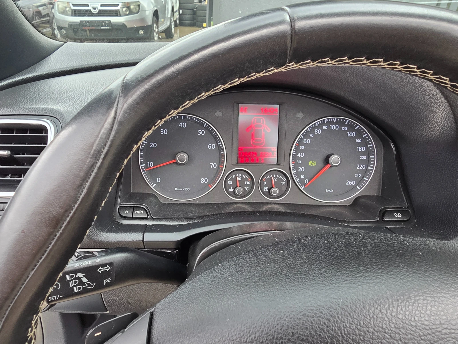 VW Eos INDIVIDUAL 2.0FSI-200к.с-АВТОМАТИК - ШВЕЙЦАРИЯ - изображение 10
