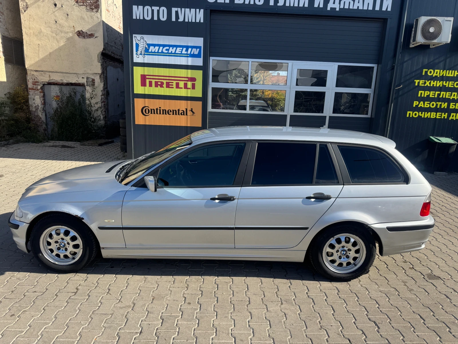 BMW 320  - изображение 4