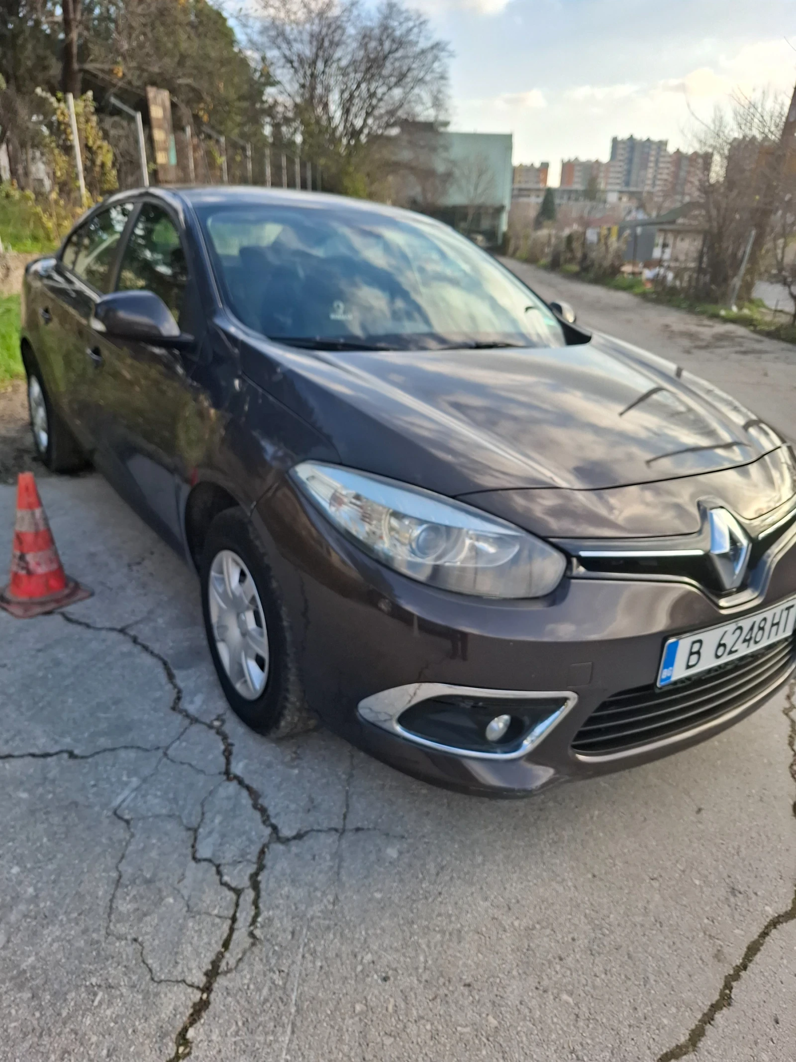 Renault Fluence | Mobile.bg � ����������� 3
