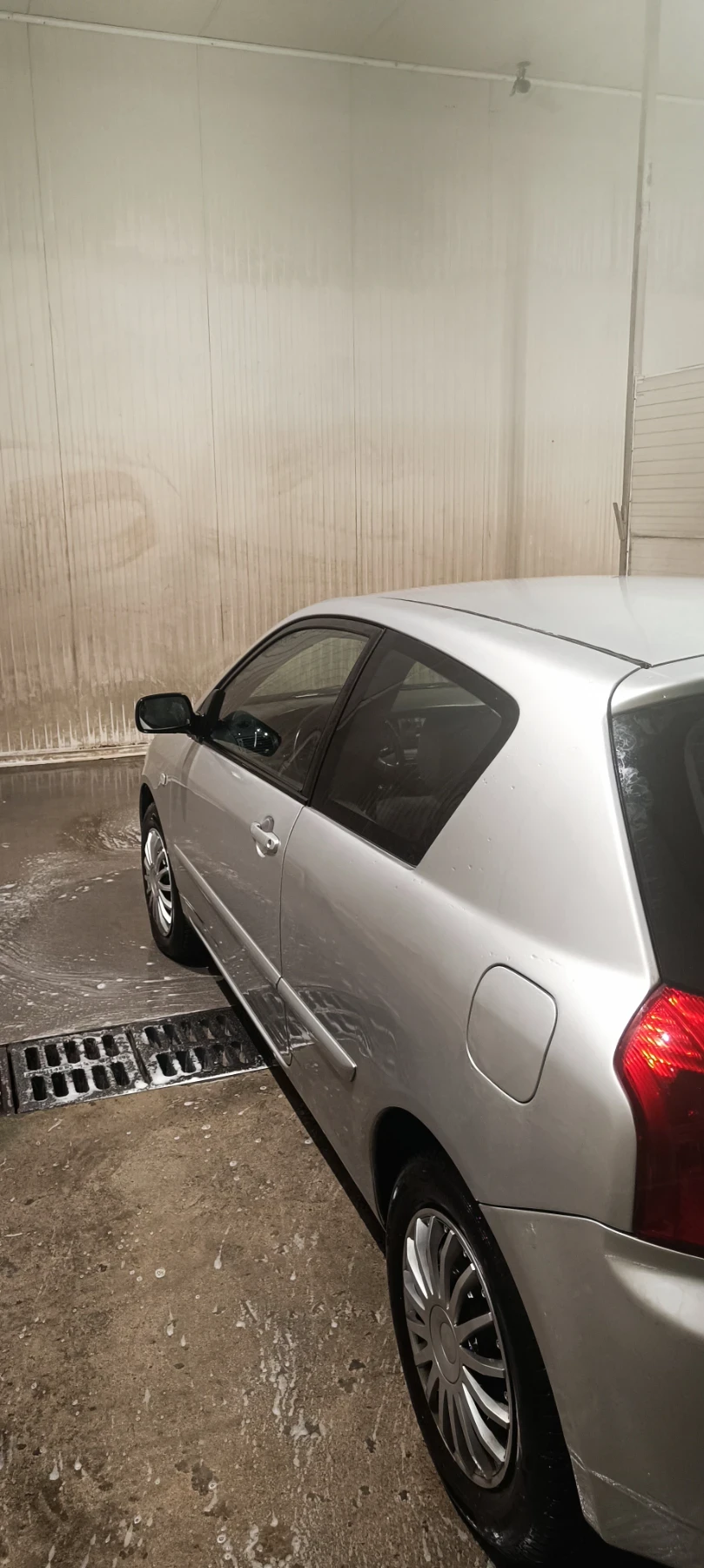 Toyota Corolla 2.0 d2d - изображение 3