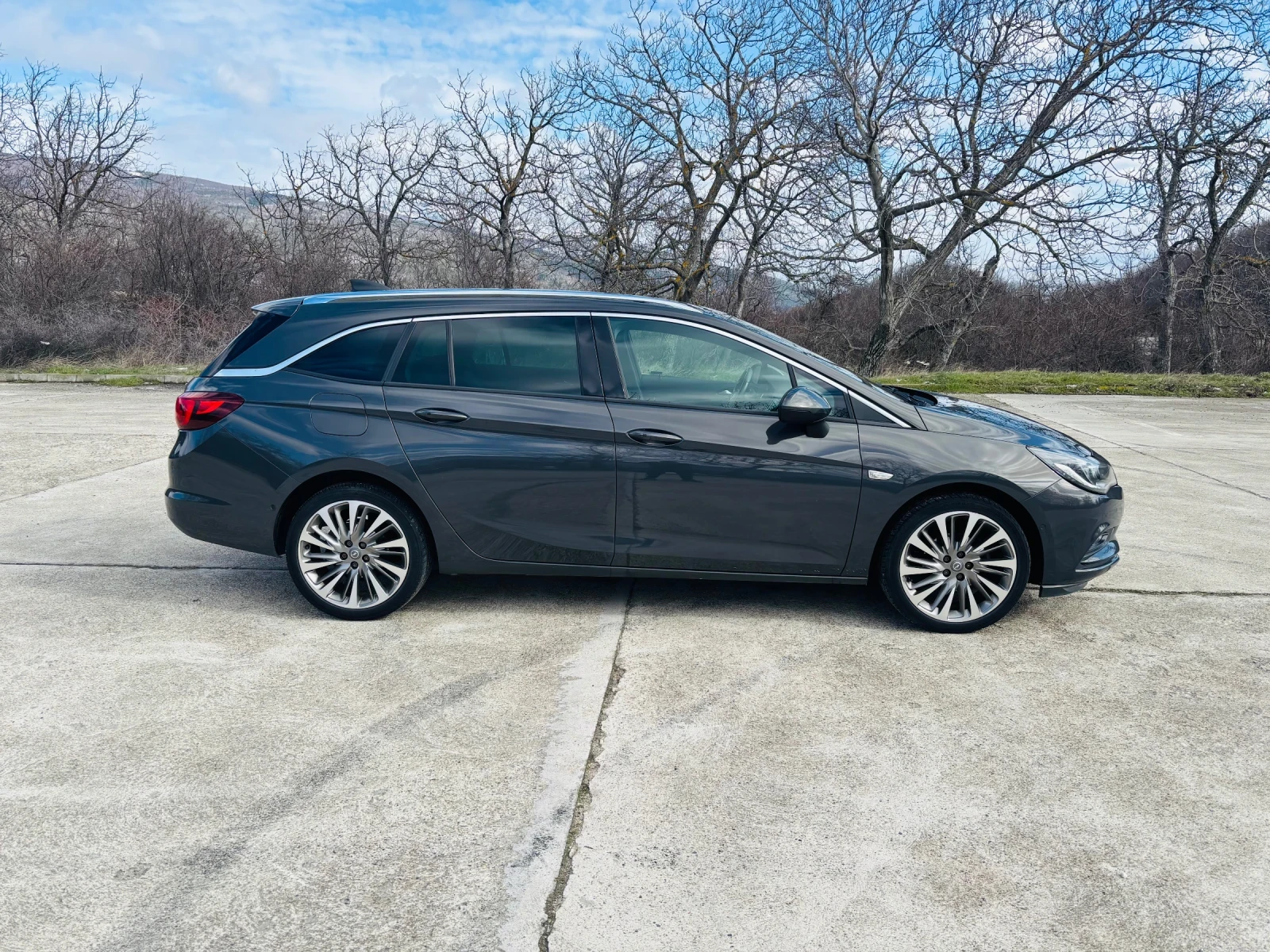 Opel Astra 1.4-125k.s, снимка 2 - Автомобили и джипове - 53590364