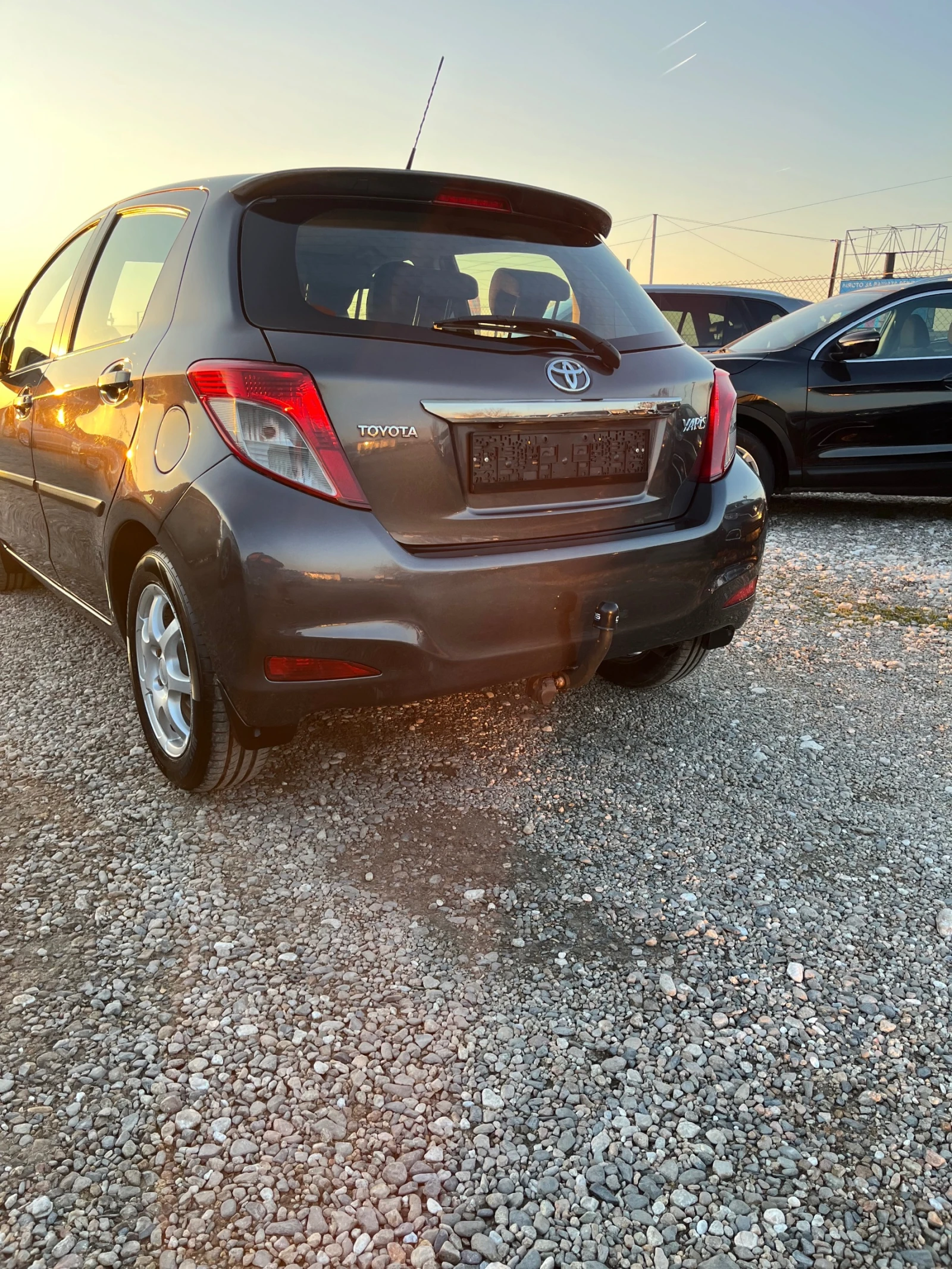 Toyota Yaris 1.33 ������ | Mobile.bg � ����������� 4