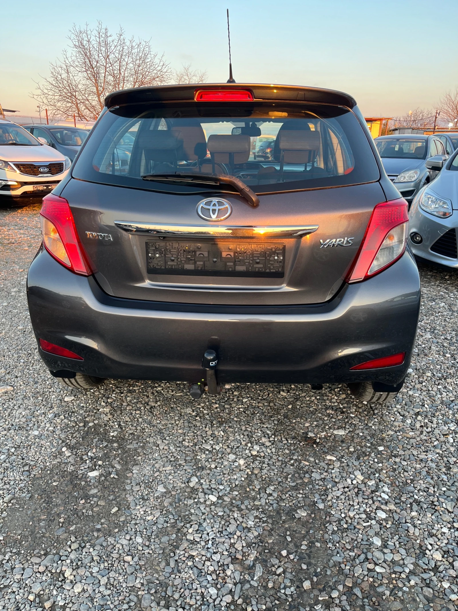 Toyota Yaris 1.33 ������ | Mobile.bg � ����������� 9