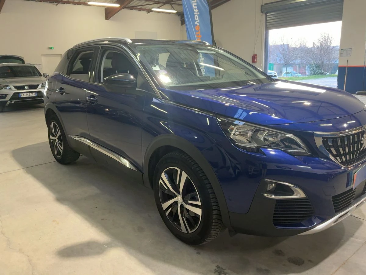 Peugeot 3008 1.2 PureTech, снимка 3 - Автомобили и джипове - 53734334
