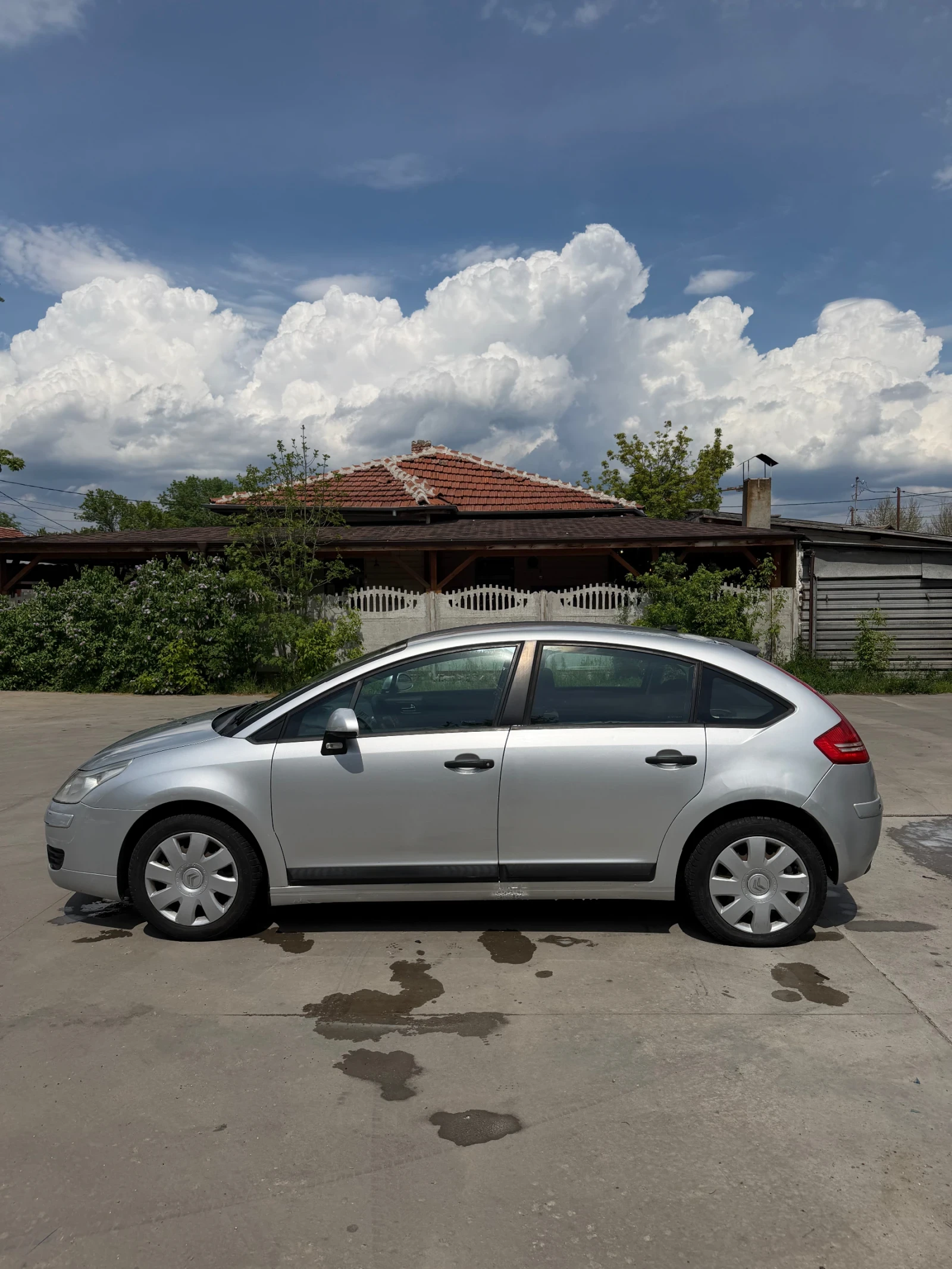 Citroen C4 Мултимедия , амбиентно осветление , парктроник , , снимка 2 - Автомобили и джипове - 53738506