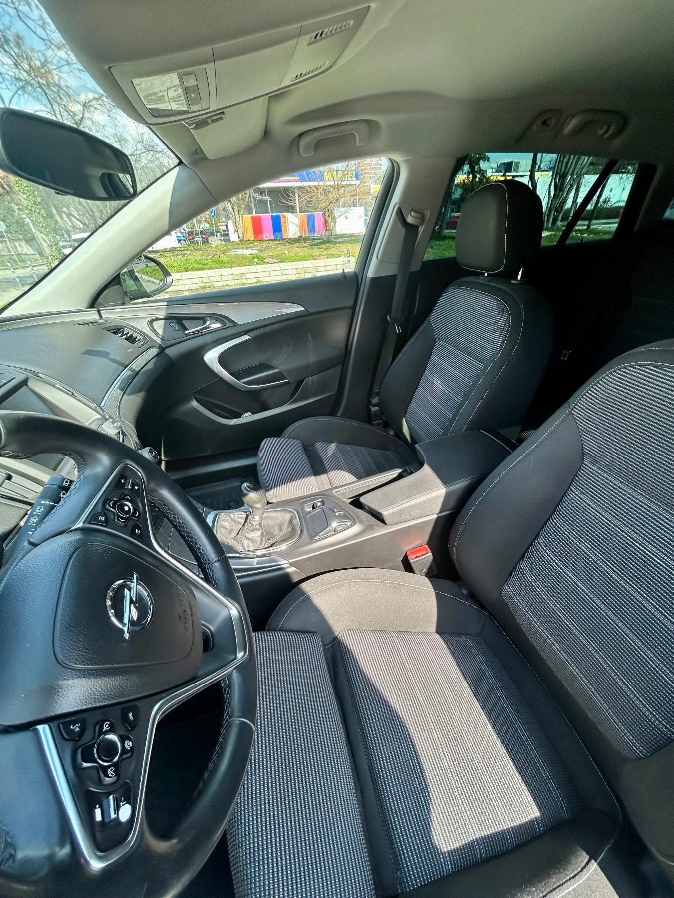 Opel Insignia A sport Tourer-Business Edition-Navi , снимка 15 - Автомобили и джипове - 53747247