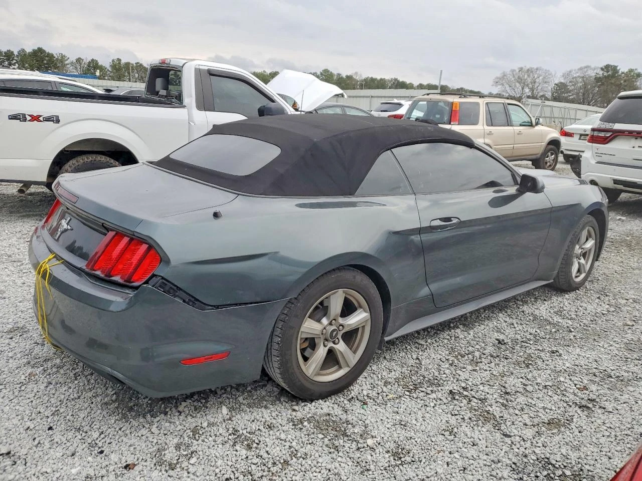 Ford Mustang 3.7V6* КАБРИО* РЕАЛНИ КМ!, снимка 5 - Автомобили и джипове - 54152592