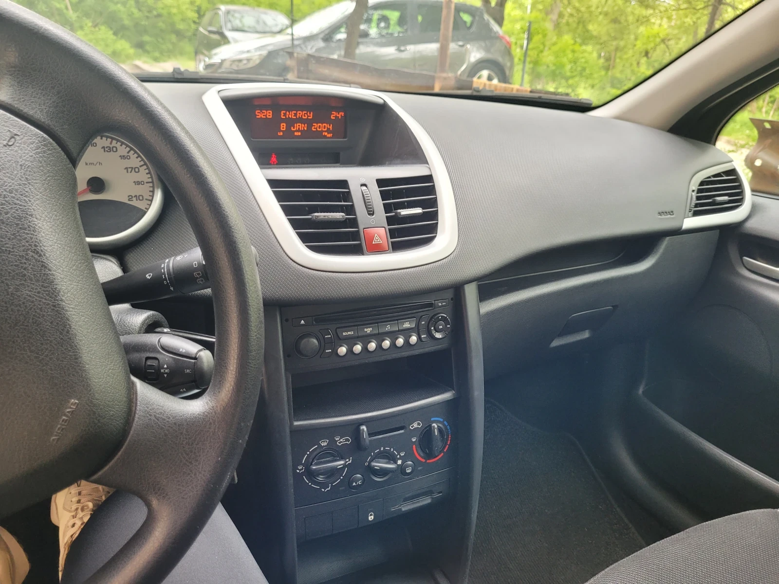 Peugeot 207, снимка 6 - Автомобили и джипове - 54510403