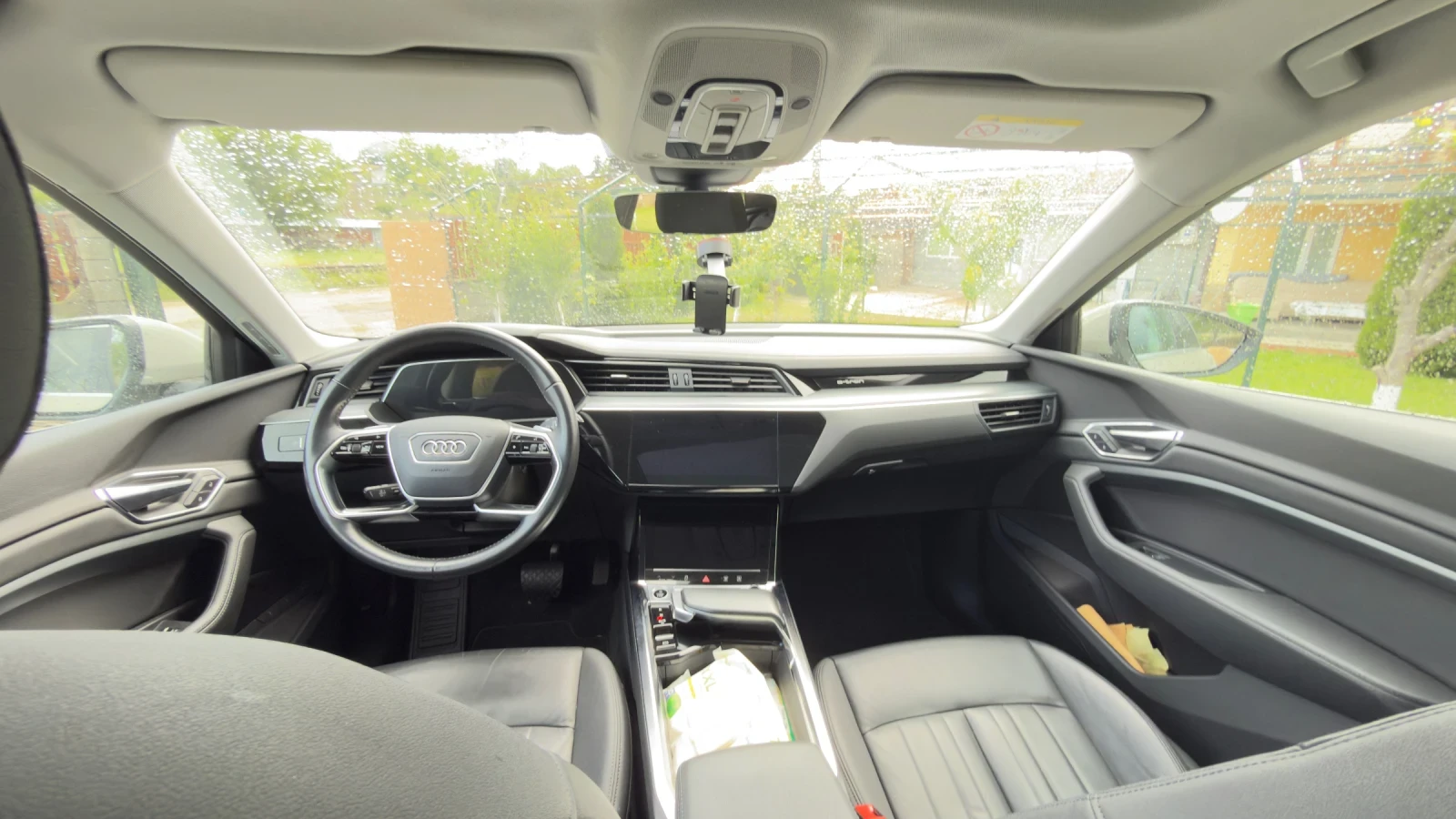 Audi E-Tron E-TRON 55  95KW  TOP, снимка 12 - Автомобили и джипове - 54887669