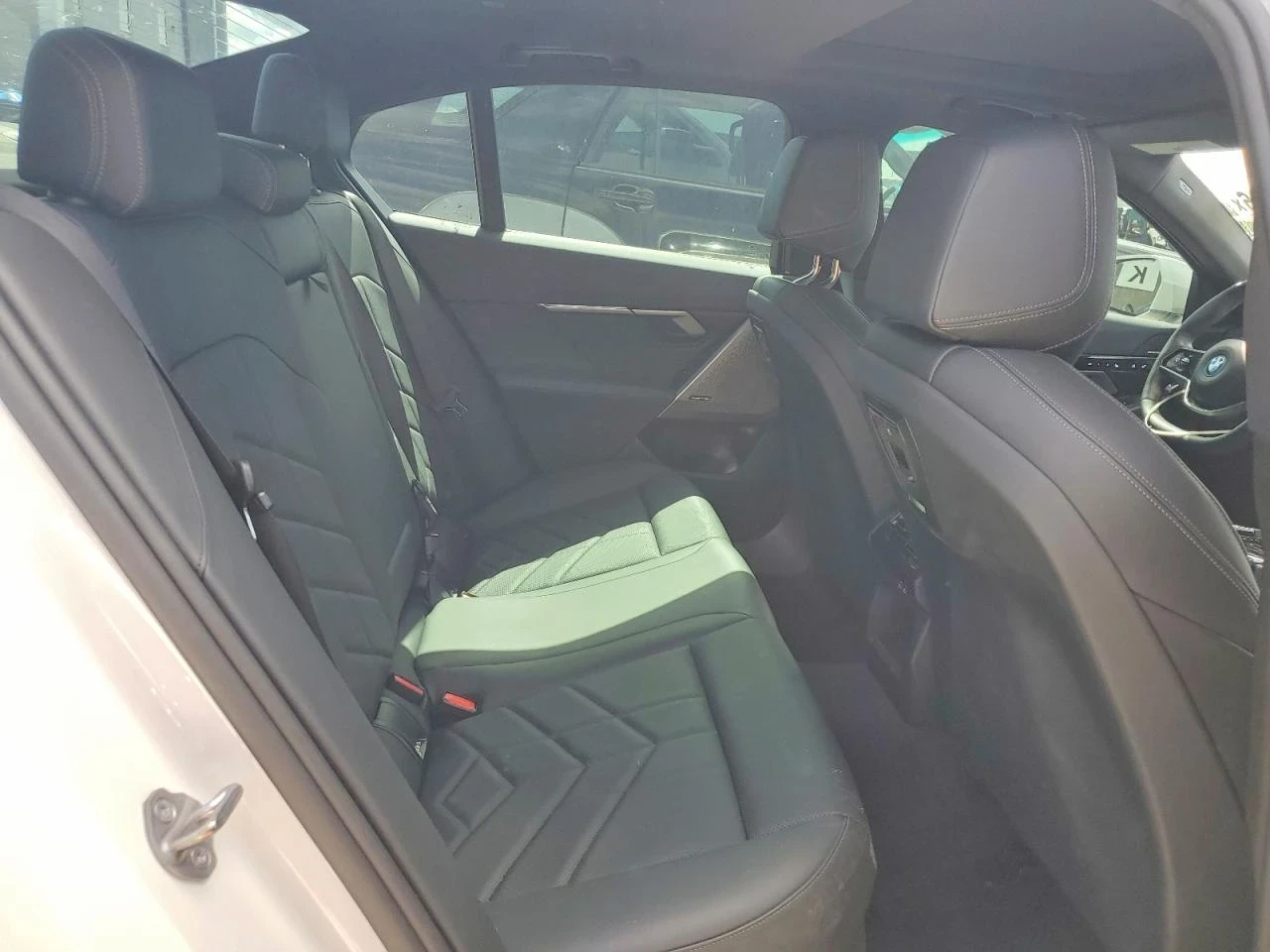 BMW i5 EDRIVE 40, снимка 10 - Автомобили и джипове - 55051767