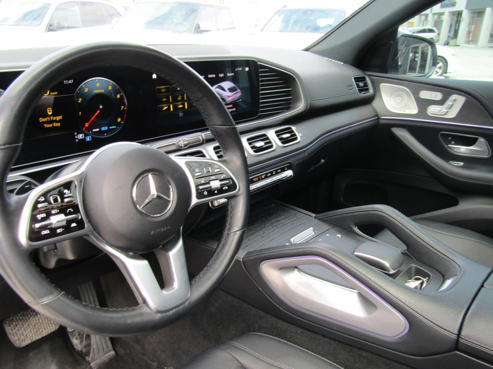 Mercedes-Benz GLE 450 GLE 450 4MATIC | Pano | Park Assist | LED, снимка 10 - Автомобили и джипове - 55261958