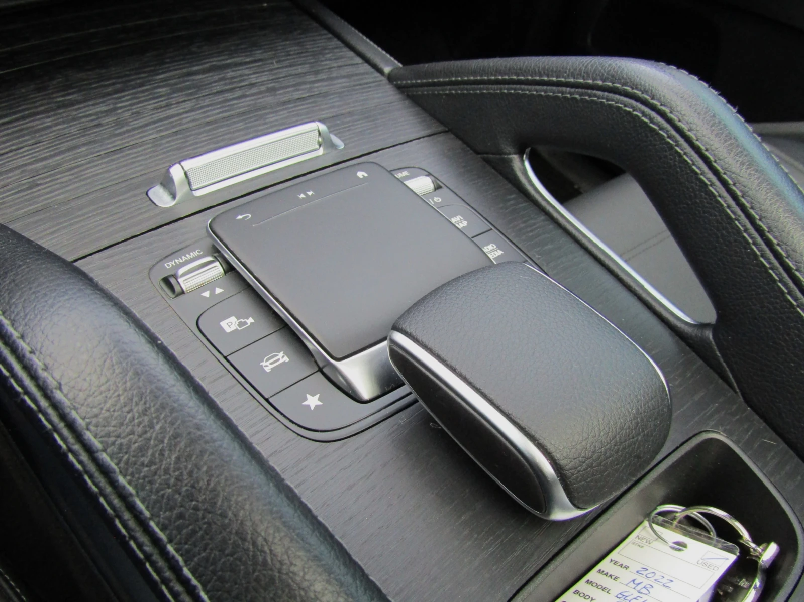 Mercedes-Benz GLE 450 GLE 450 4MATIC | Pano | Park Assist | LED, снимка 12 - Автомобили и джипове - 55261958