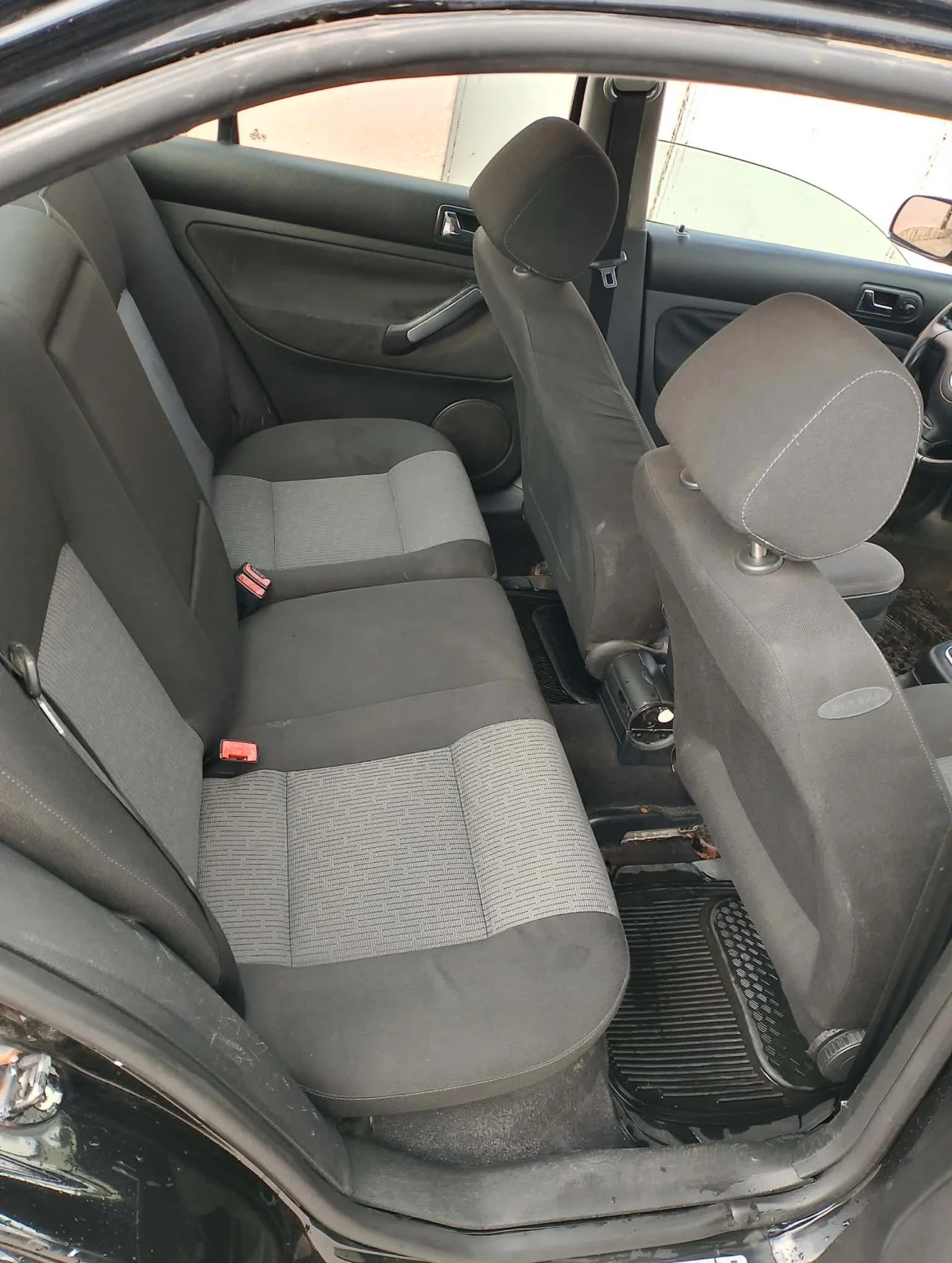 VW Bora 131кс 4x4! , снимка 6 - Автомобили и джипове - 55341817
