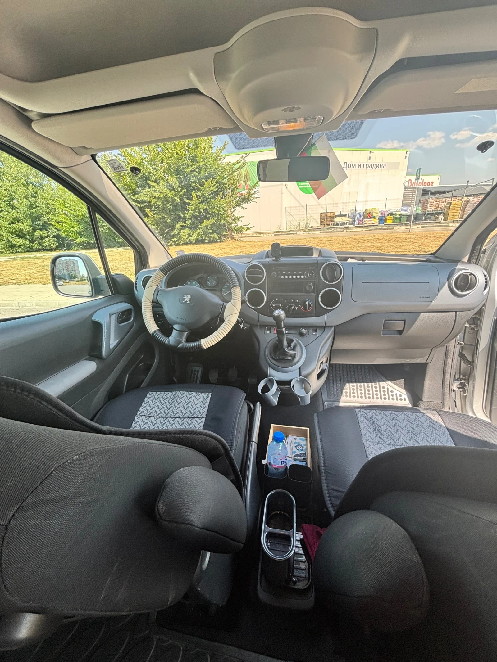 Peugeot Partner, снимка 8 - Автомобили и джипове - 55555105
