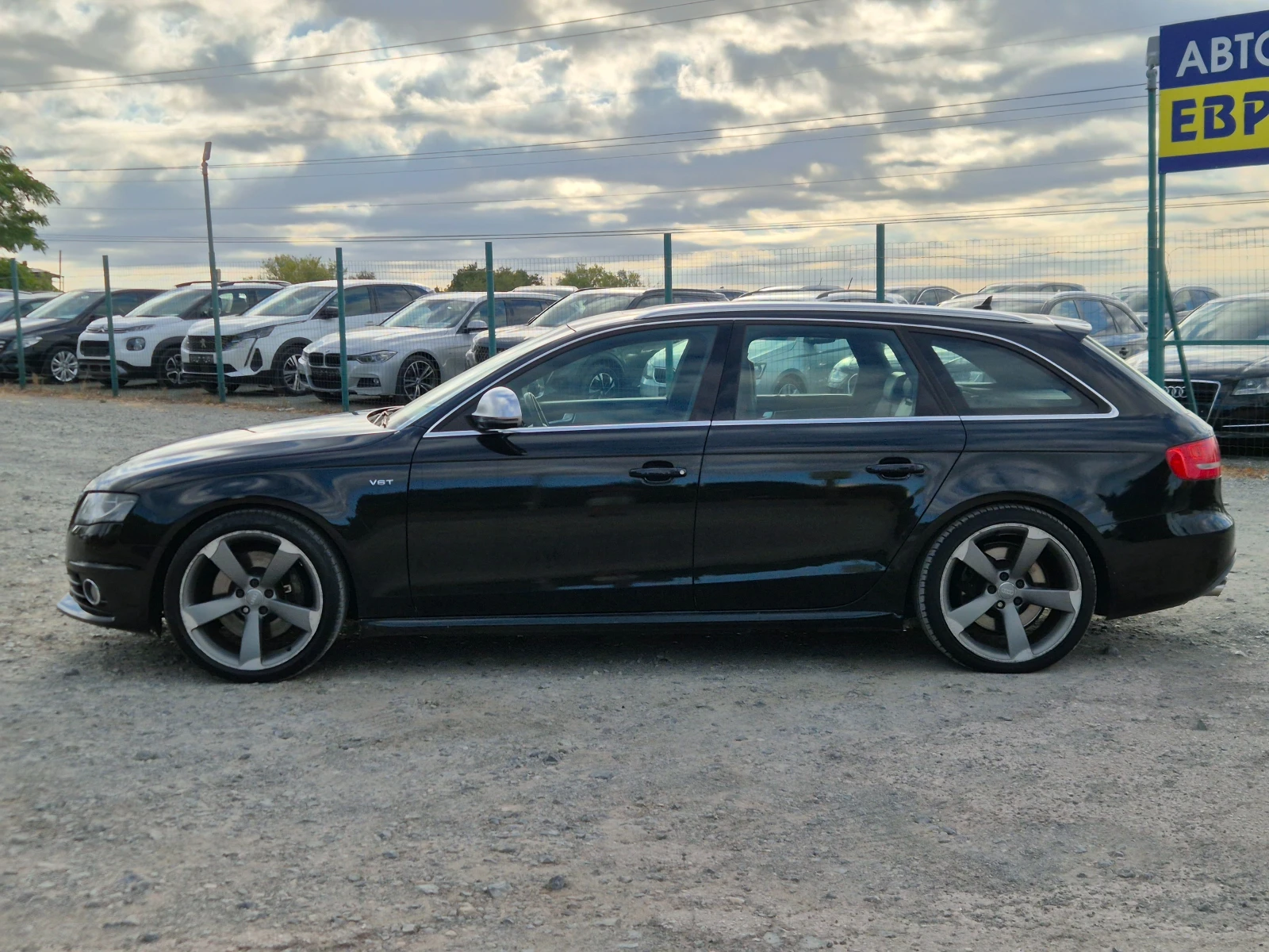 Audi S4 3.0TFSI Quattro, снимка 2 - Автомобили и джипове - 55974377