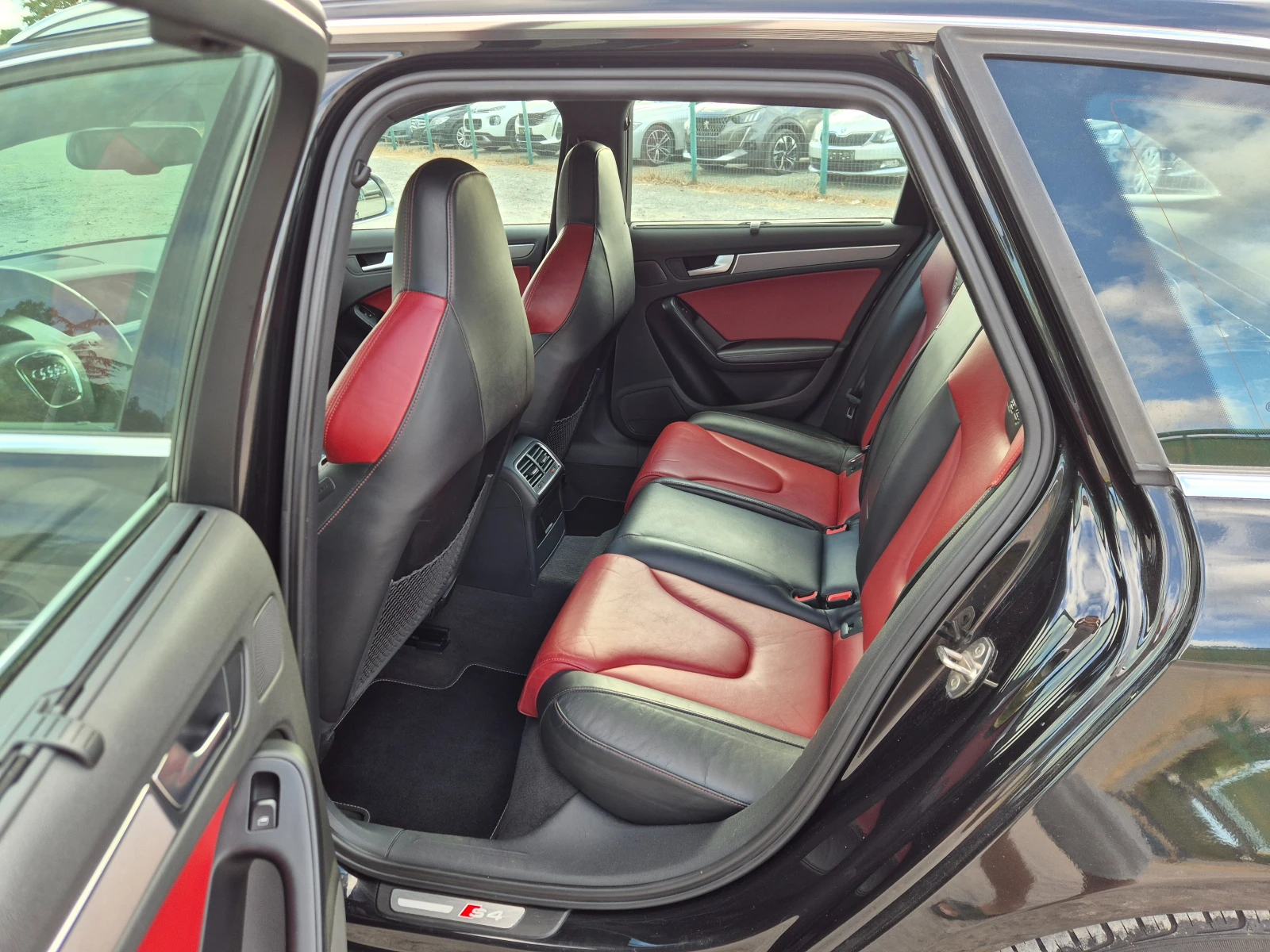 Audi S4 3.0TFSI Quattro, снимка 12 - Автомобили и джипове - 55974377