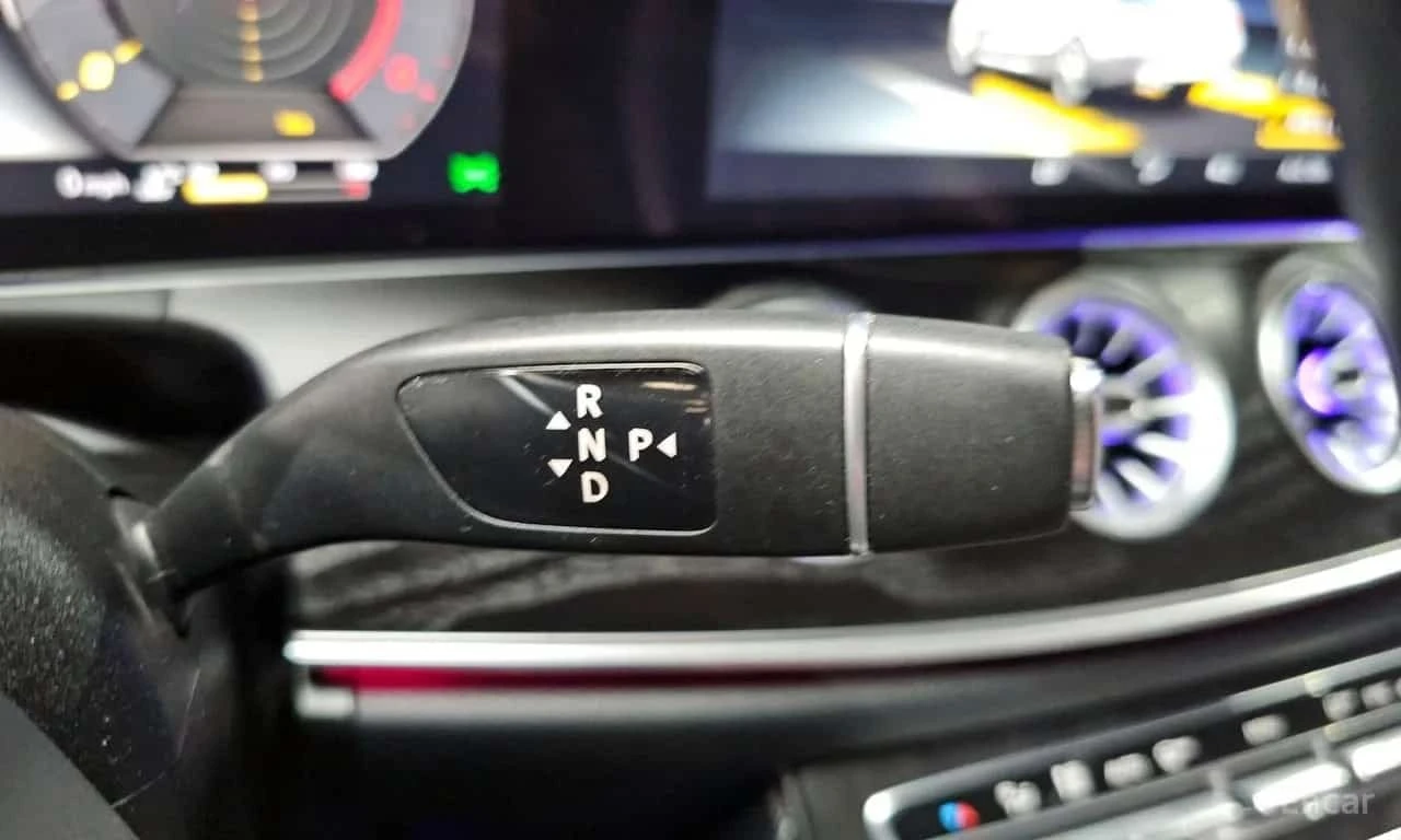 Mercedes-Benz E 220 * E220d Coupe * , снимка 9 - Автомобили и джипове - 56594385