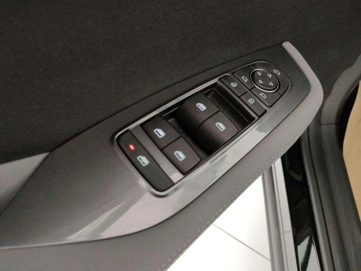 BYD Dolphin Boost - 43.2kWh - ��������� - ������ - ����������� | Mobile.bg � ����������� 16