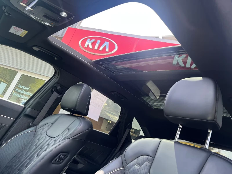 Kia Sorento 1.6PHEV/265HP/PLATINUM/4X4/360/NAVI/DIGITAL/773v, снимка 11 - Автомобили и джипове - 52222136