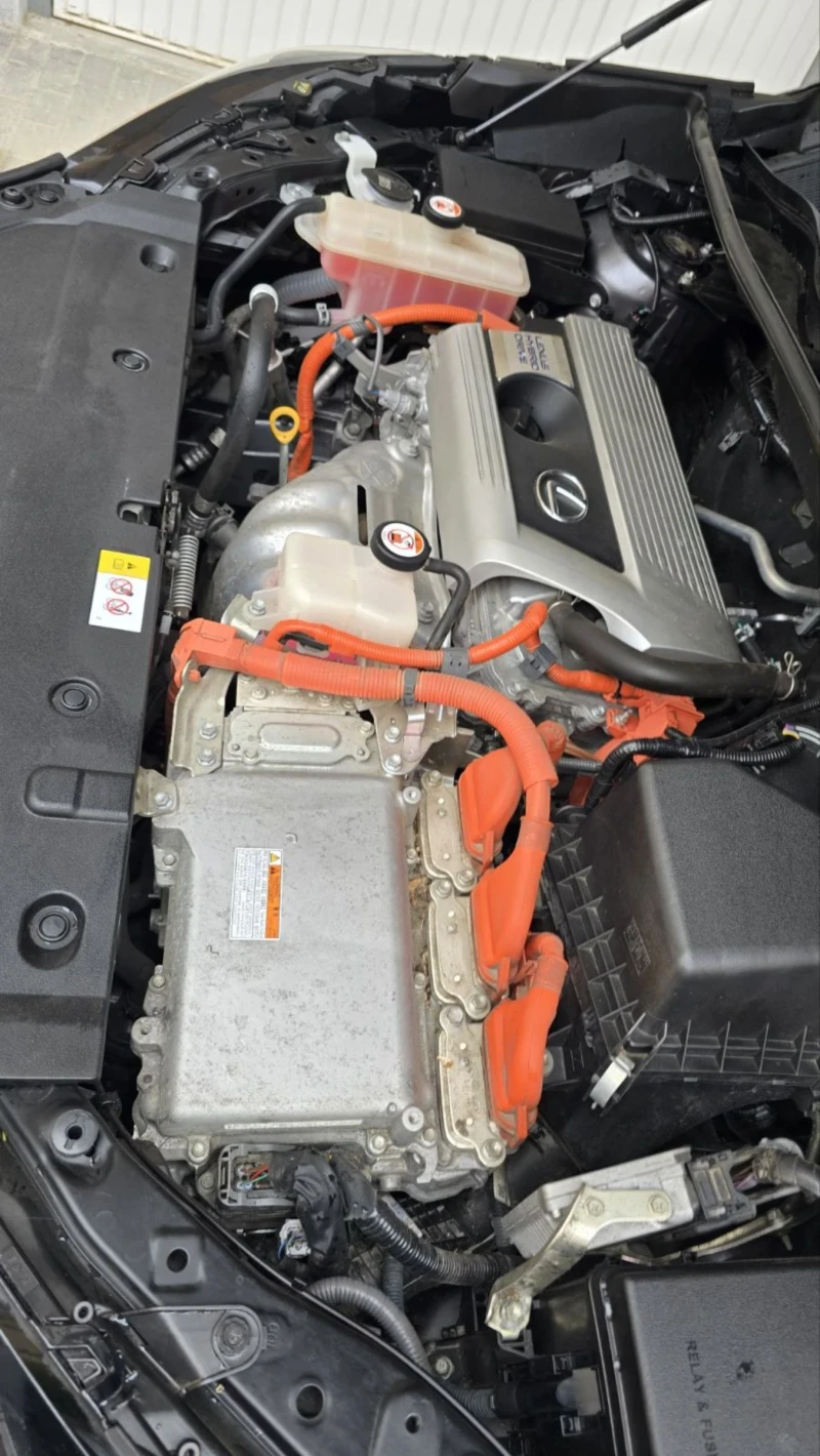 Lexus NX 300h ПЕРФЕКТНА, F SPORT, TRI-BEAM LED, 4x4, снимка 7 - Автомобили и джипове - 52348281