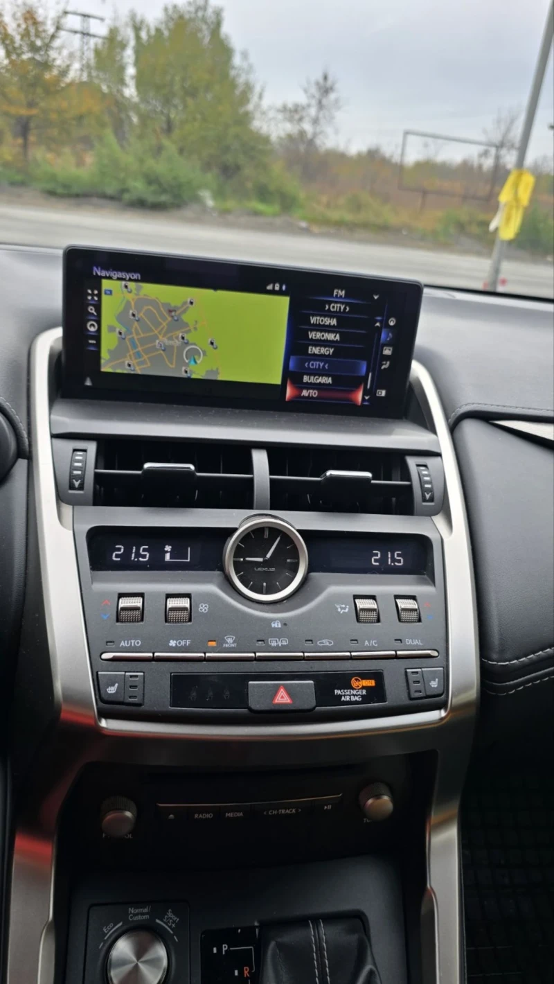 Lexus NX 300h ПЕРФЕКТНА, F SPORT, TRI-BEAM LED, 4x4, снимка 10 - Автомобили и джипове - 52348281