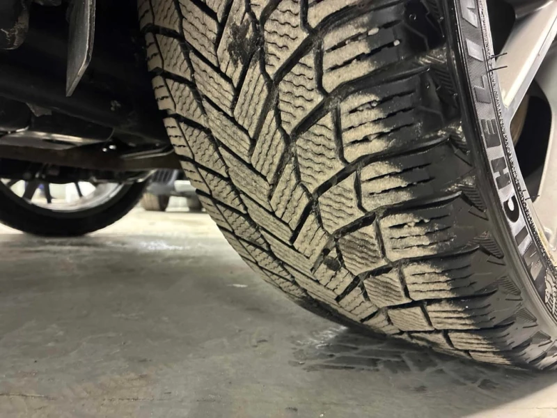 Audi Q3 * Progressiv * CARFAX * БЕЗ ПЪРВОНАЧАЛНА ВНОСКА, снимка 15 - Автомобили и джипове - 53308208