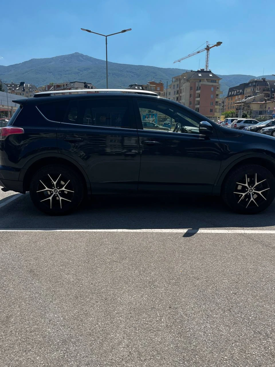 Toyota Rav4 2.0 D - изображение 4