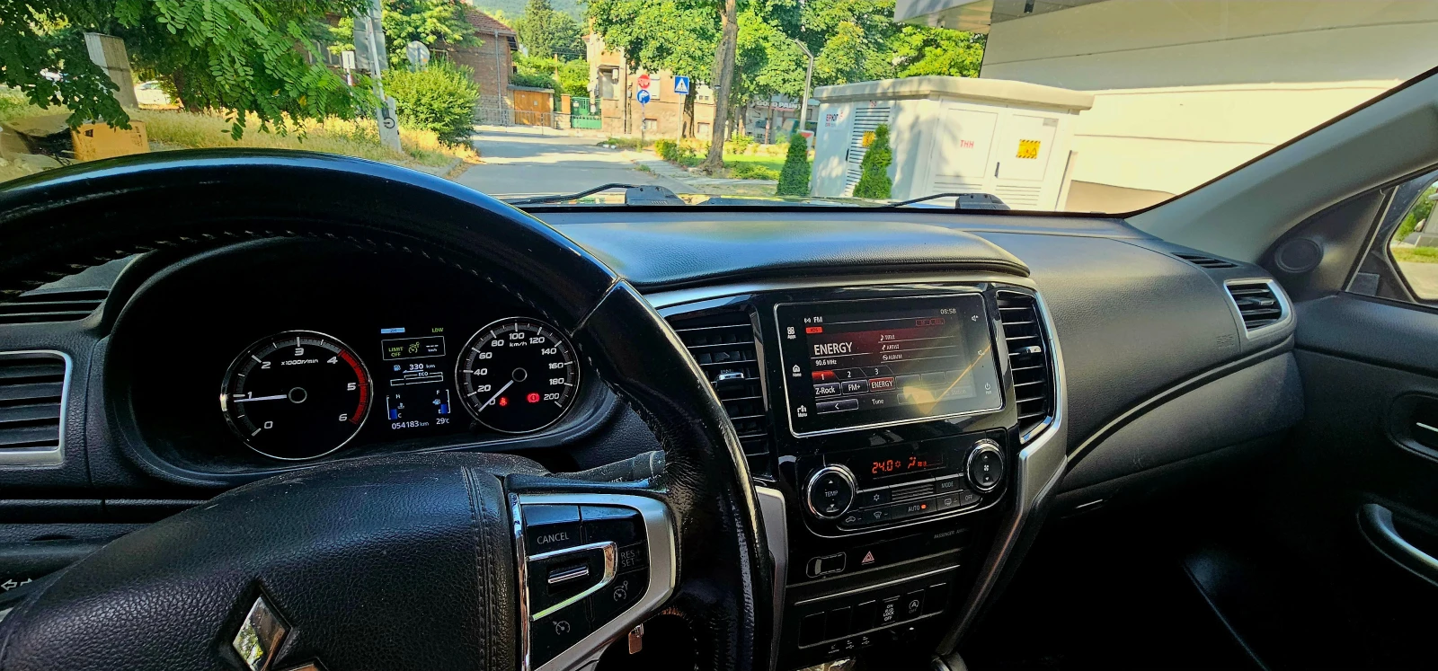 Mitsubishi L200 2.2 D 54000km - изображение 6