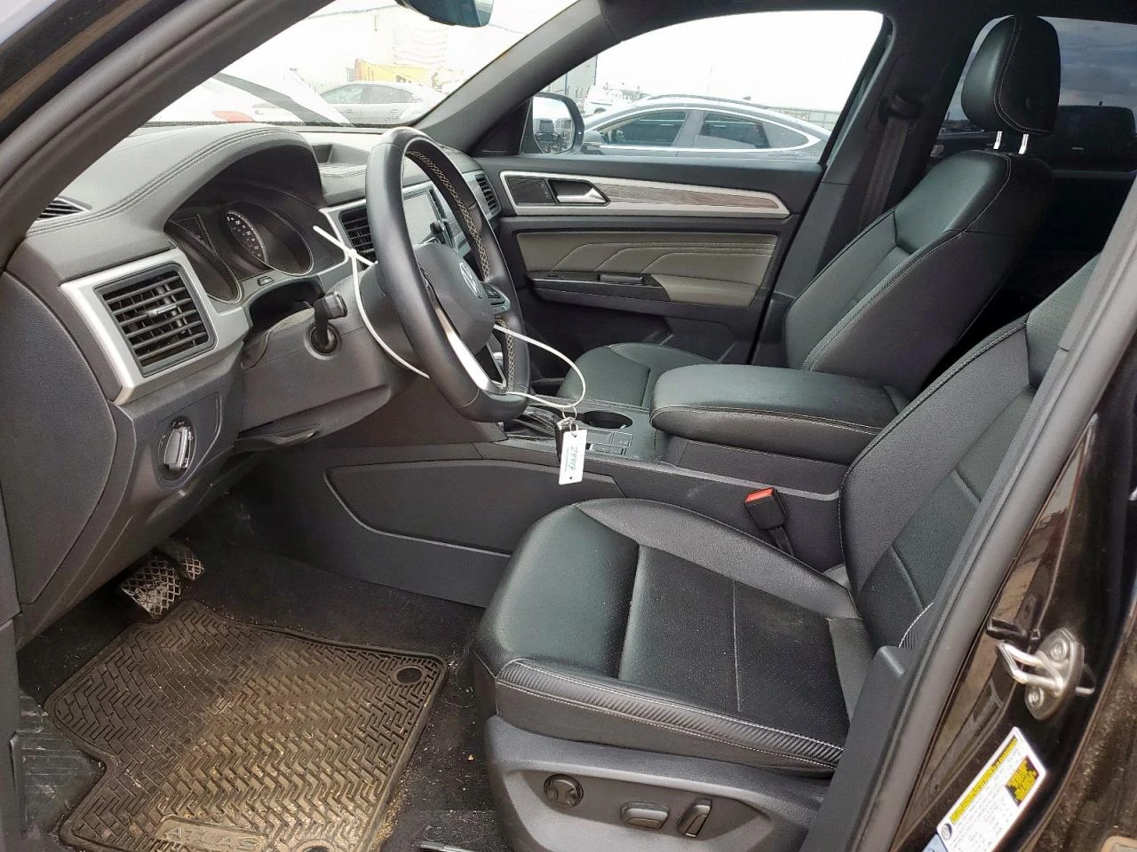 VW Atlas CROSS SPORT SE - изображение 7
