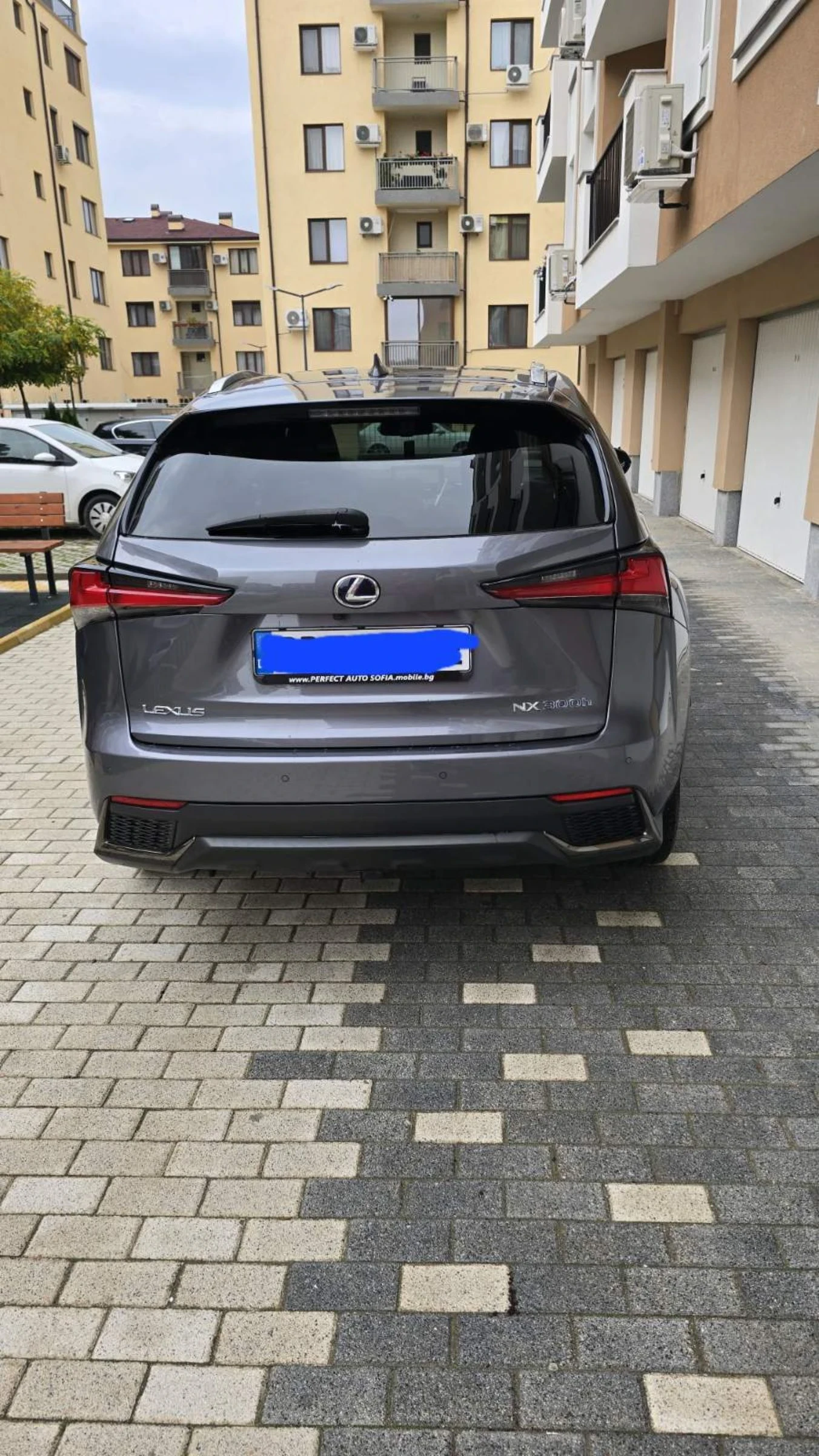 Lexus NX 300h , F SPORT, TRI-BEAM LED, 4x4 | Mobile.bg   3