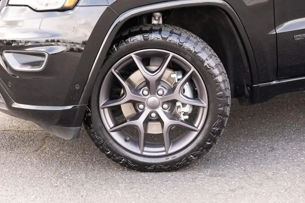 Jeep Grand cherokee Limited, снимка 17 - Автомобили и джипове - 54398313