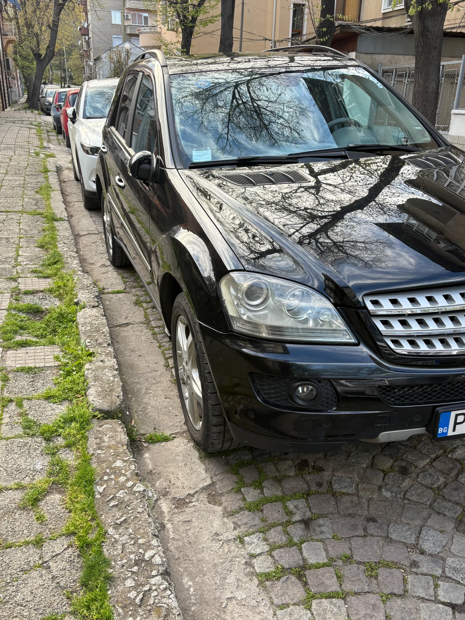 Mercedes-Benz ML 320, снимка 2 - Автомобили и джипове - 54647335