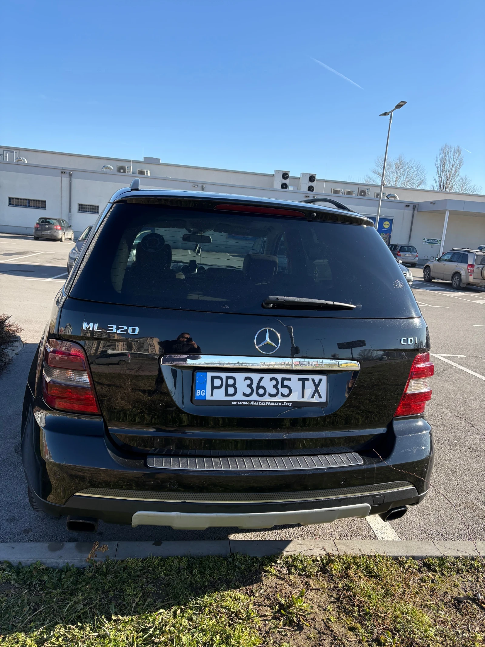 Mercedes-Benz ML 320, снимка 8 - Автомобили и джипове - 54647335