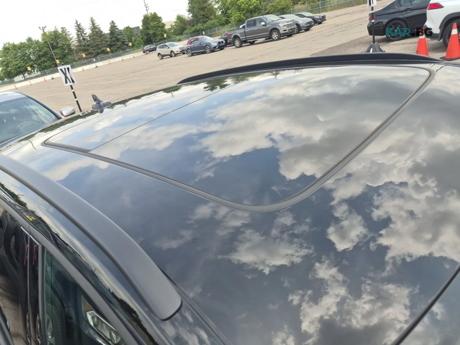 Audi Q3 Keyless Go * Pano * АвтоКредит * (ЦЕНА ДО БГ), снимка 6 - Автомобили и джипове - 55107474