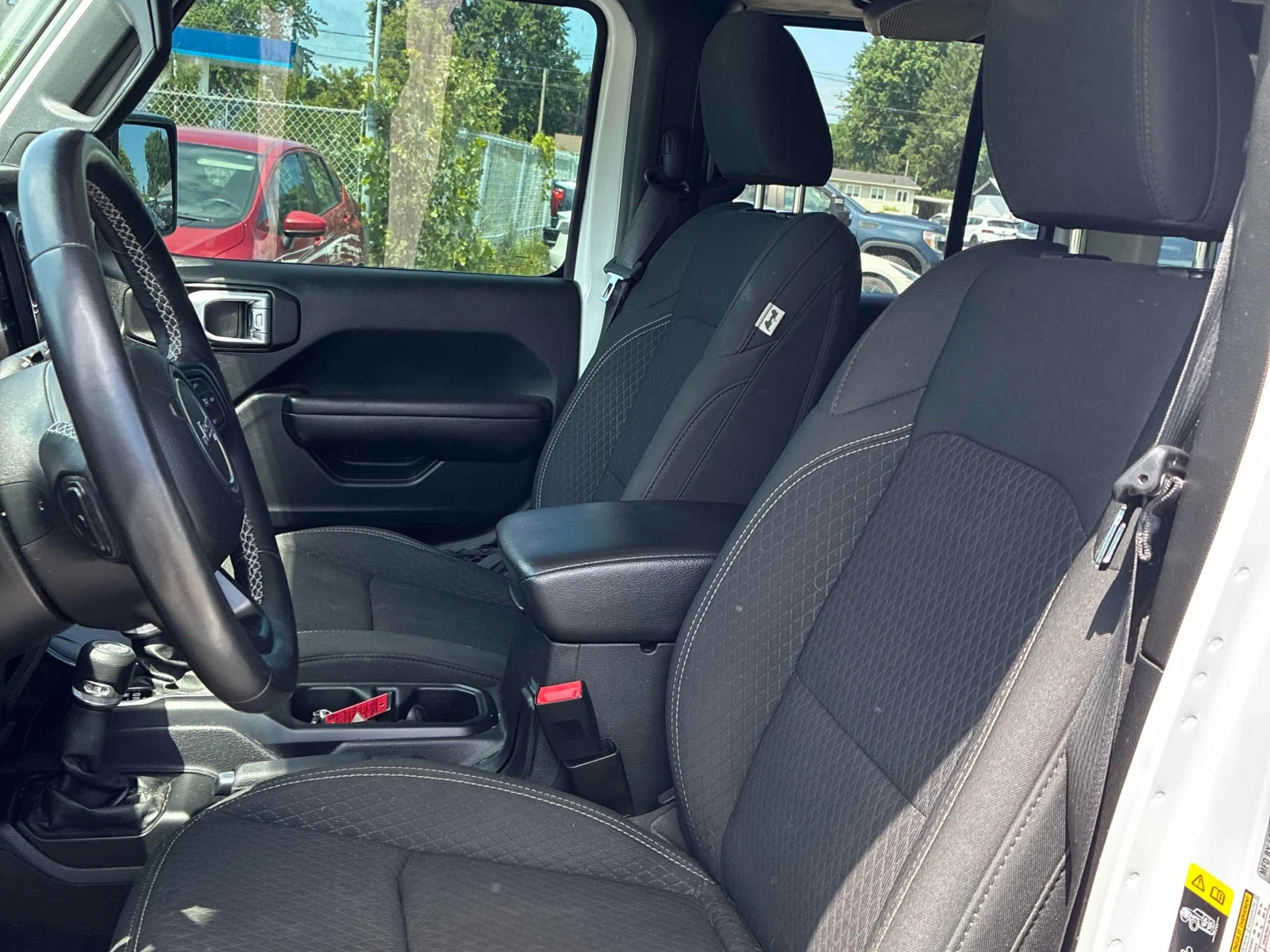 Jeep Wrangler 2.0L 4cyl 4WD | Mobile.bg � ����������� 11