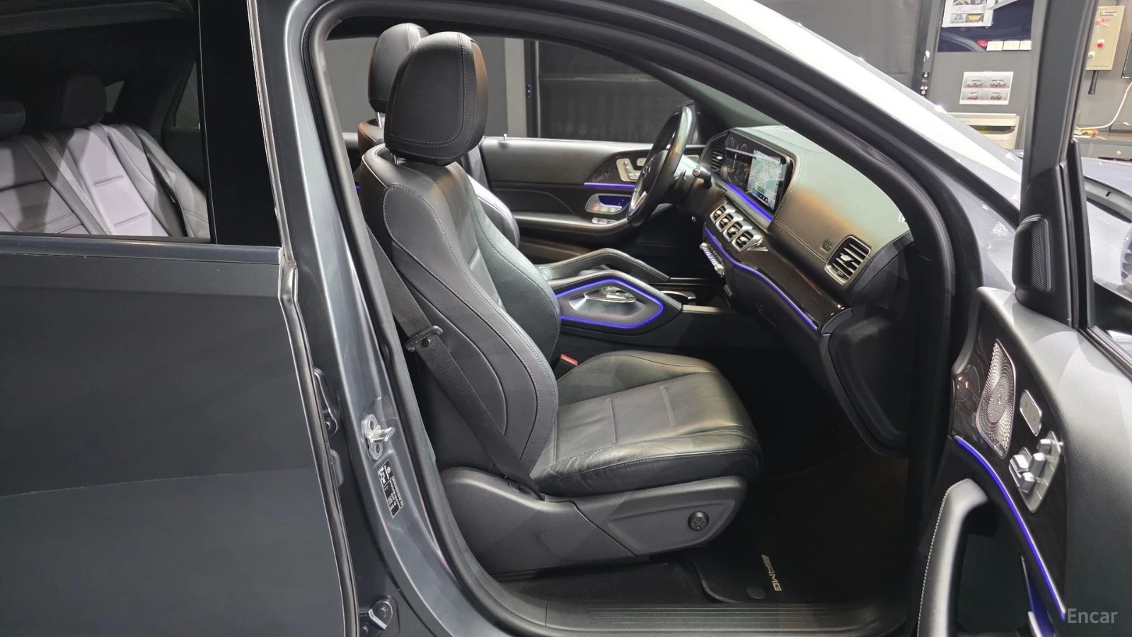 Mercedes-Benz GLE 400 Distronic* Пано* 360* Burmeister* Обдух, снимка 15 - Автомобили и джипове - 55644228