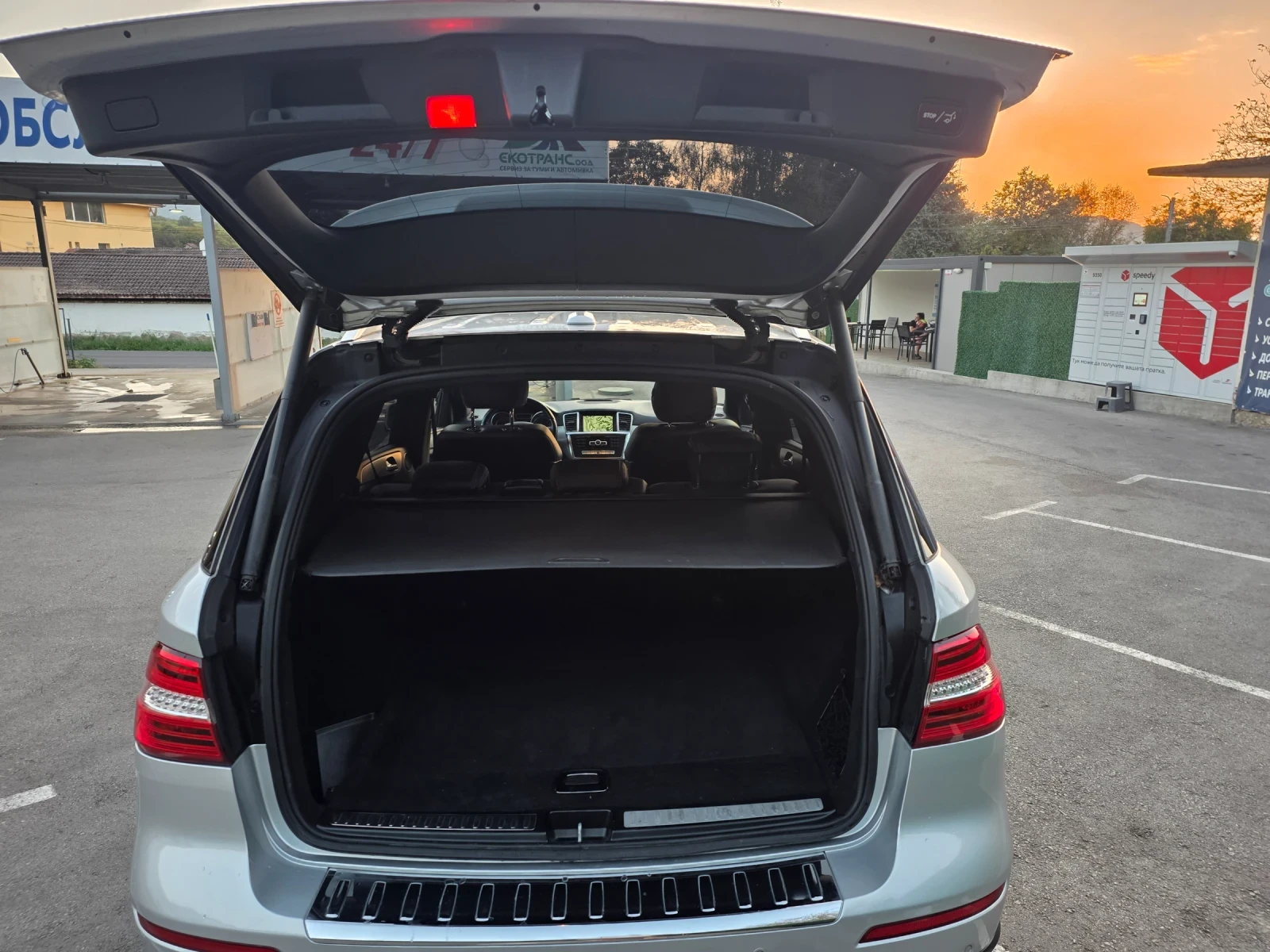 Mercedes-Benz ML 250 ВНОС Италия , снимка 11 - Автомобили и джипове - 55905245