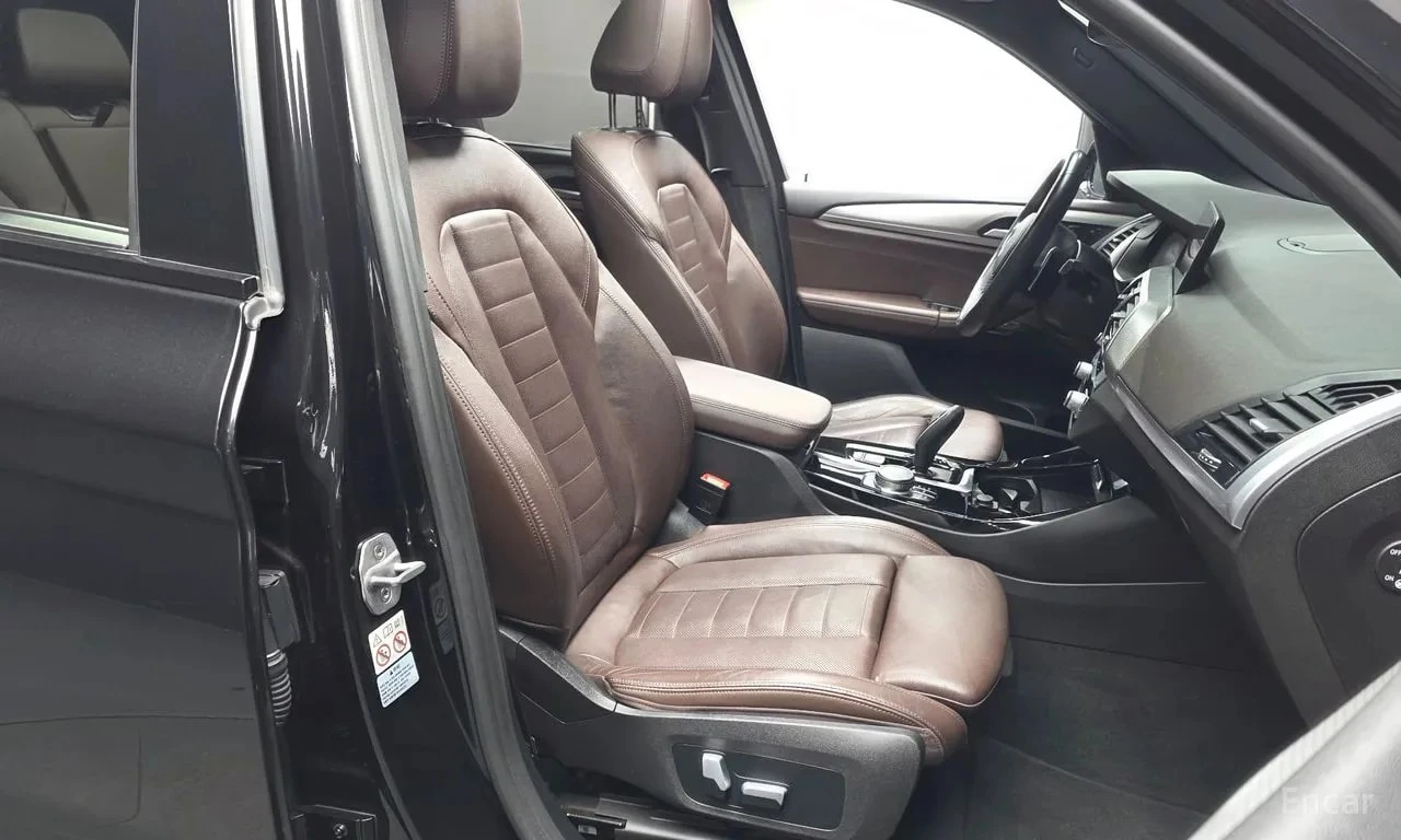 BMW X3 xDrive M sports Online Exclusive Edition * Б, снимка 11 - Автомобили и джипове - 56103031