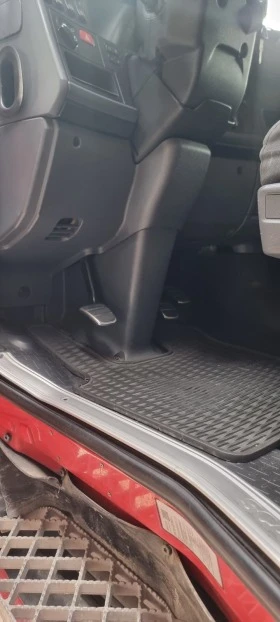 Scania R 560 4 x 2, снимка 10