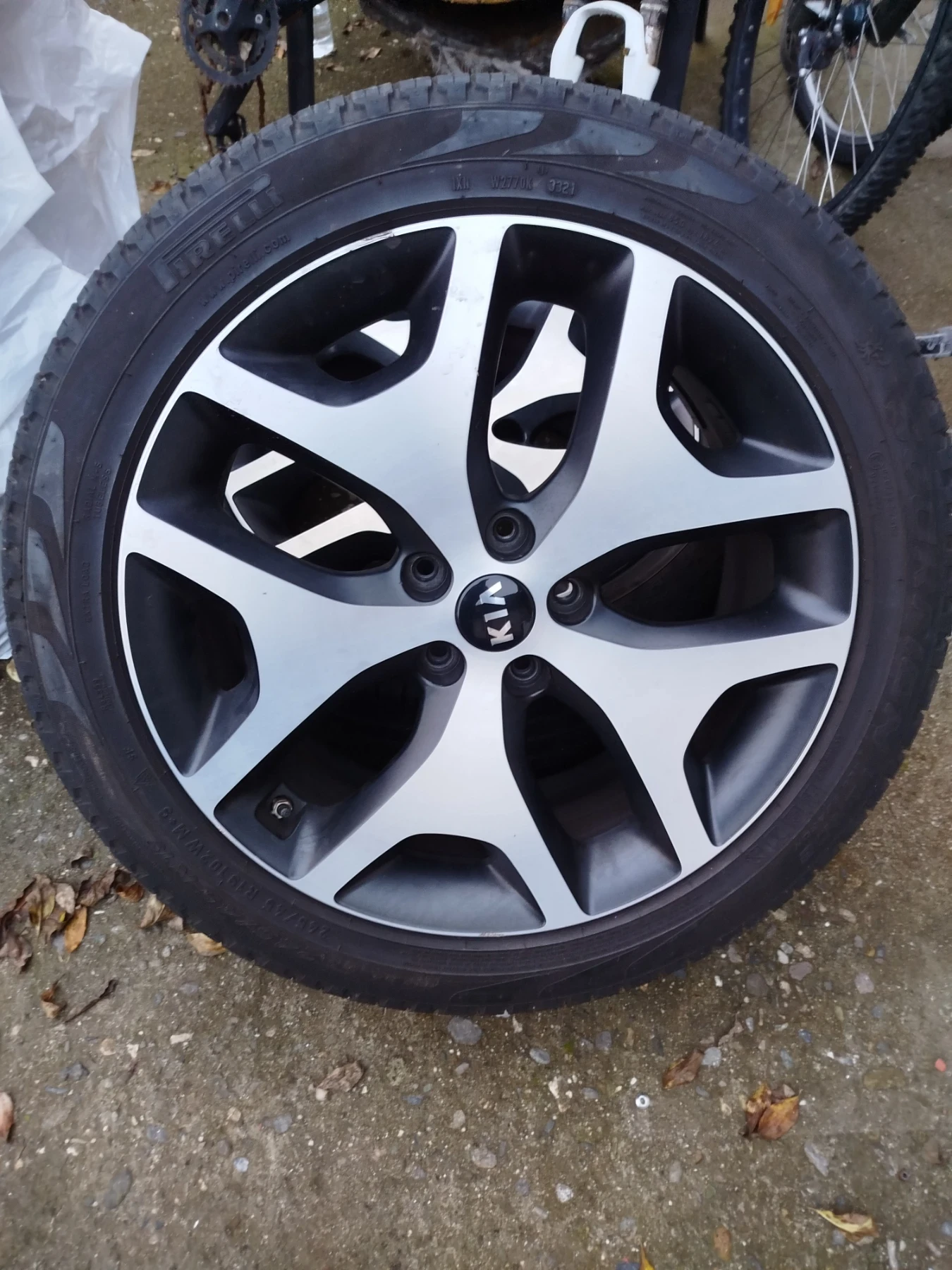���� � ������ 245/45R19 �� Kia Sportage | Mobile.bg � ����������� 4