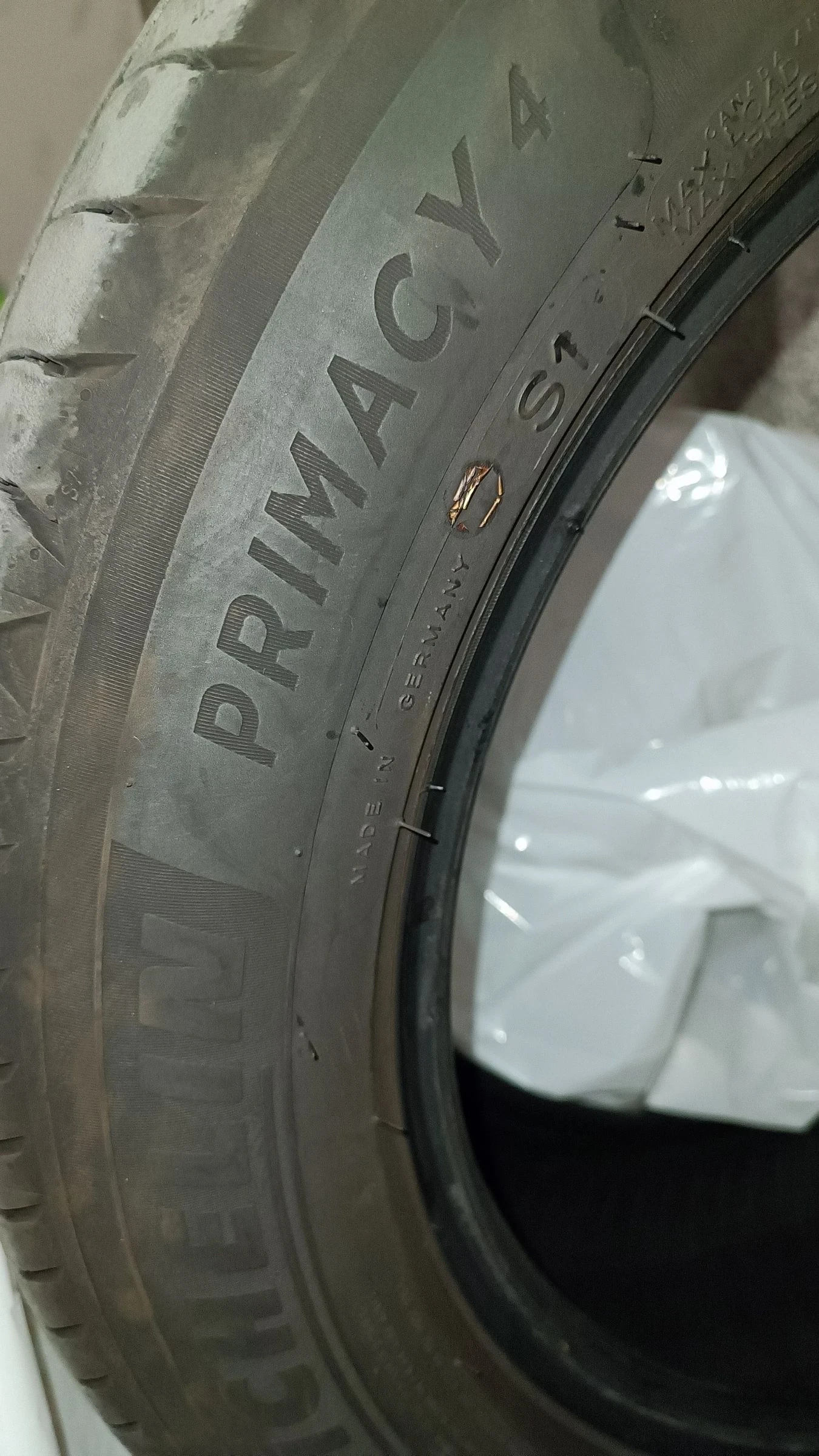 Гуми Летни 215/55R17