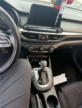 Kia Forte * IVT * ПОДГРЕВ* KEYLESS* , снимка 6