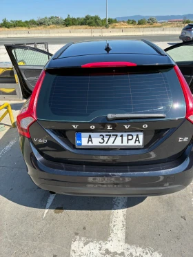 Volvo V60 1.6 drivE, снимка 3