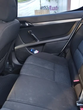 Peugeot 407, снимка 14
