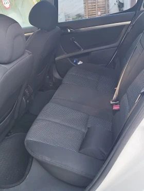 Peugeot 407, снимка 13