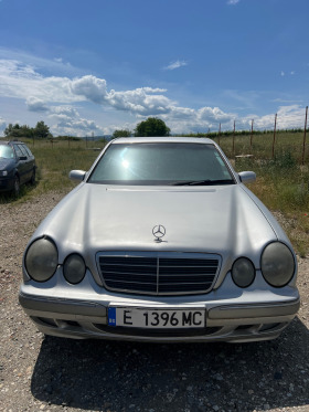Mercedes-Benz E 270, снимка 1