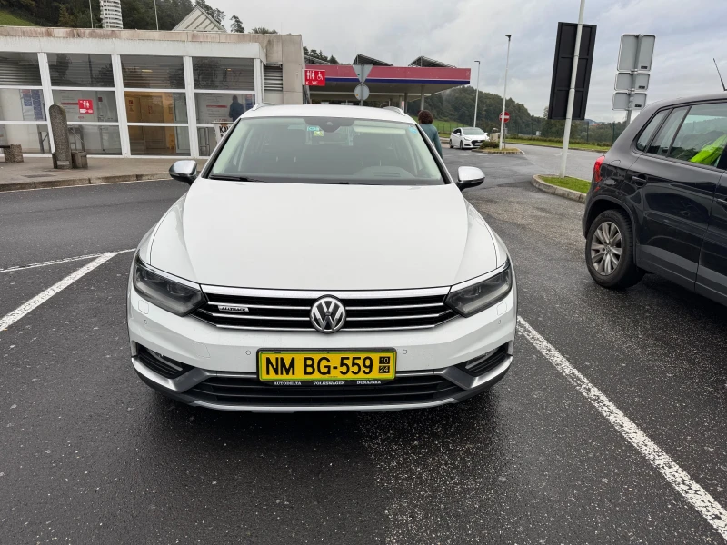 VW Alltrack 239кс/4Х4VIRTUAL, снимка 6 - Автомобили и джипове - 47487712