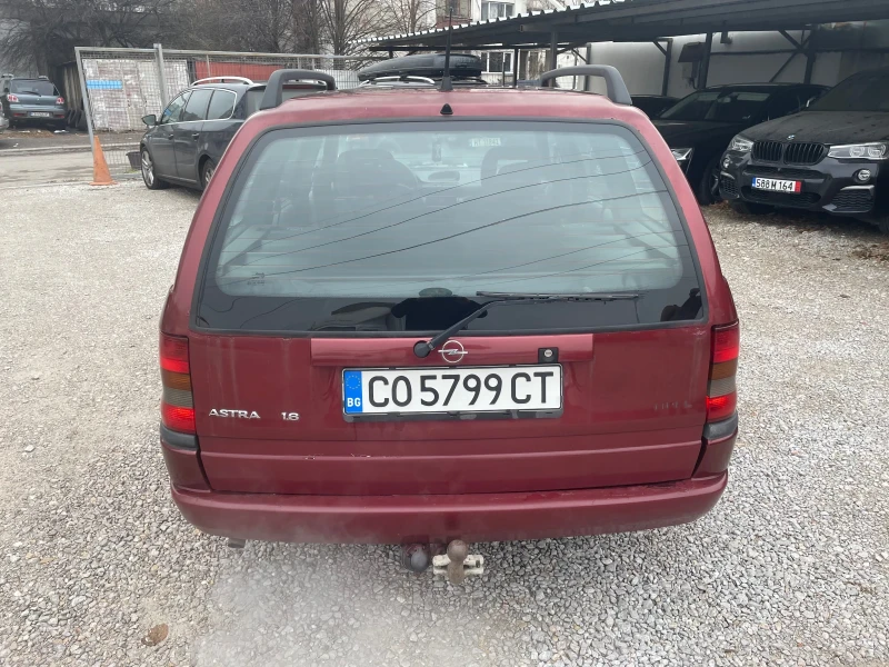 Opel Astra 1, 6 Цяла за Части, снимка 5 - Автомобили и джипове - 48269993