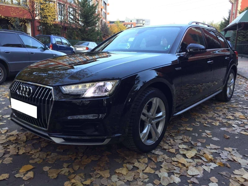 Audi A4 Allroad 2.0 TDI quattro Виртуално Табло Камера, снимка 1 - Автомобили и джипове - 48808826