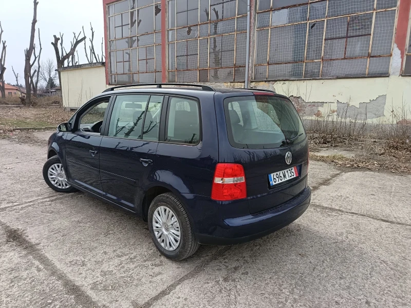 VW Touran 2.0tdi140ks, снимка 3 - Автомобили и джипове - 49500287